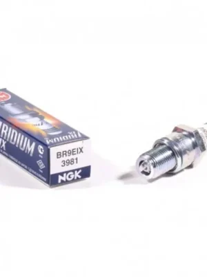 Hoge Kwaliteit Zapalovací svíčka NGK Iridium Piaggio Diesis 100 02 - 03